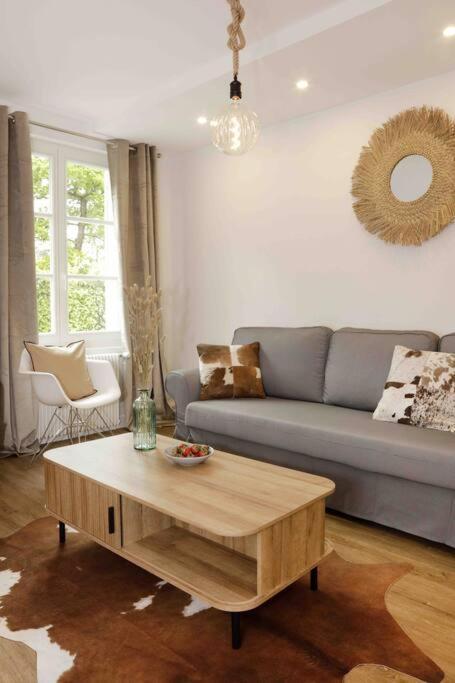 Paddock Prestige By La Boite En Plus Chantilly Bagian luar foto